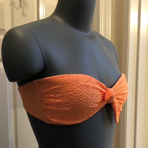 Victoria's Secret Other - $6 DONATING ❤️ VS Swim Belle Bandeau Bikini Top